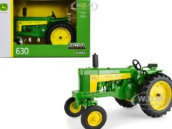 John Deere 630 Tractor Green Prestige Collection Series 1/16 Diecast Model ERTL TOMY 45859