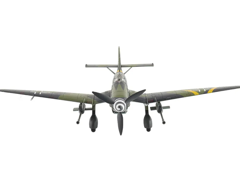 Junkers Ju 87G-2 Stuka Aircraft "WNr. 494193, Tank Buster, Stab. SG 2, Slovakia" (1944) German Luftwaffe "Air Power Series" 1/72 Diecast Model by Hobby Master