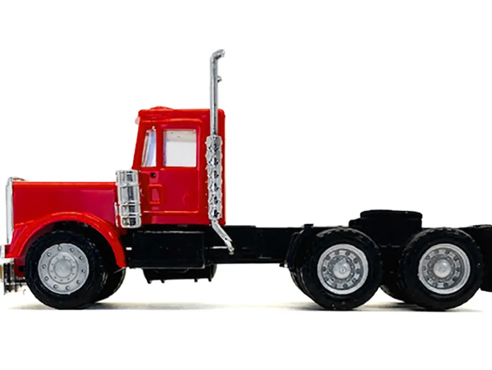 Kenworth W900 Short Day Cab "New Version" Red 1/87 (HO) Plastic Model Car by Promotex