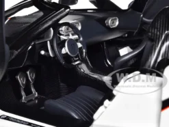Koenigsegg Regera White Black Carbon Red Stripes 1/18 Model Car Autoart 79027