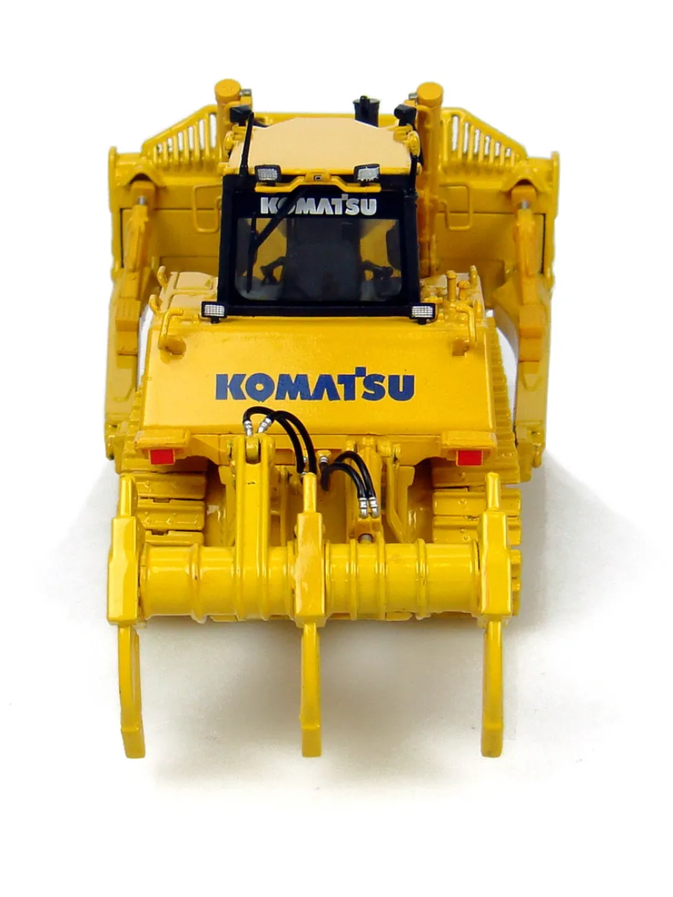 Komatsu D 155 AX-7 Dozer Ripper 1/50 Diecast Model Universal Hobbies UH8010