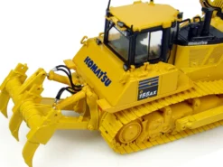 Komatsu D 155 AX-7 Dozer Ripper 1/50 Diecast Model Universal Hobbies UH8010