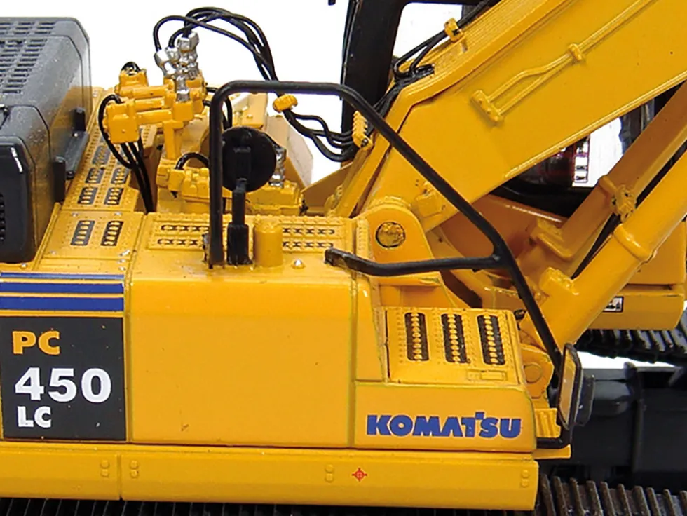 Komatsu PC450LC Excavator Short Boom with Bucket Yellow 1/50 Diecast Model Universal Hobbies UH8004