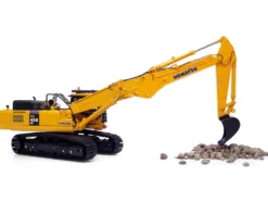 Komatsu PC450LC Excavator Short Boom with Bucket Yellow 1/50 Diecast Model Universal Hobbies UH8004