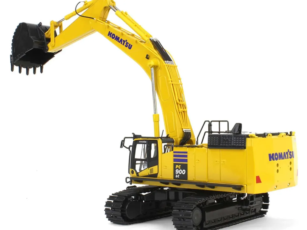 Komatsu PC900LC-11 Excavator Yellow 1/50 Diecast Model by First Gear
