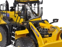 Komatsu WA500-7 Wheel Loader 1/50 Diecast Model First Gear 50-3262