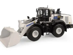 Komatsu WA475-10 Wheel Loader White Limited Edition to 750 pieces Worldwide 1/50 Diecast Model by Universal Hobbies
