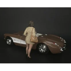 Ladies Night Betty Figurine for 1/18 Scale Models American Diorama 38195