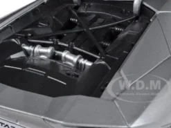 Lamborghini Aventador LP700-4 Grey 1/18 Diecast Car Model Motormax 79154