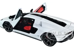 Lamborghini Countach LPI 800-4 White 1/24 Diecast Model Car Bburago 21102WHLamborghini Countach LPI 800-4 White 1/24 Diecast Model Car Bburago 21102WH