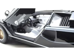 Lamborghini Countach LP 500R Black with White Interior 1/18 Diecast Model Car by Kyosho