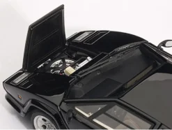 Lamborghini Countach 5000S Black 1/43 Diecast Model Car by Autoart