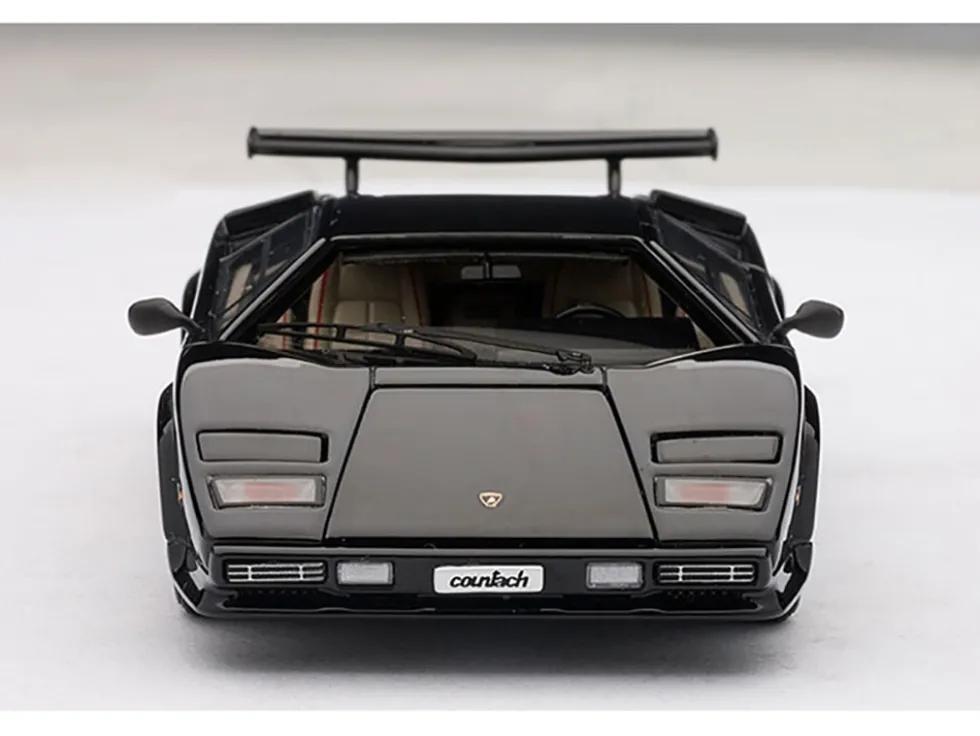Lamborghini Countach 5000S Black 1/43 Diecast Model Car by Autoart