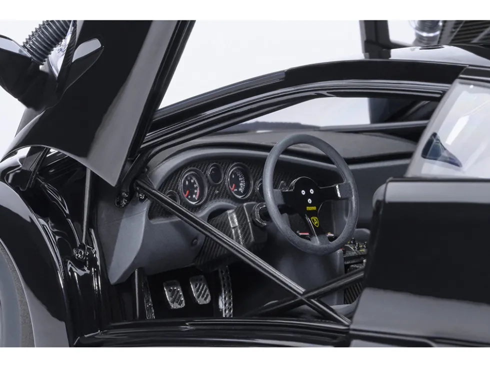Lamborghini Diablo GTR Deep Black 1/18 Model Car by Autoart