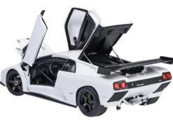 Lamborghini Diablo GTR Impact White 1/18 Model Car by Autoart