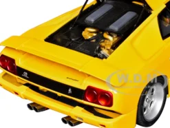 Lamborghini Diablo SE30 Jota Superfly Yellow 1/18 Model Car by Autoart