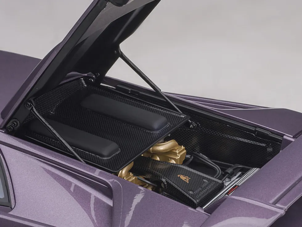 Lamborghini Diablo SE30 Jota Viola SE30 Purple Metallic Blue Interior 1/18 Model Car Autoart 79142