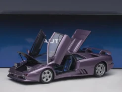 Lamborghini Diablo SE30 Jota Viola SE30 Purple Metallic Blue Interior 1/18 Model Car Autoart 79142