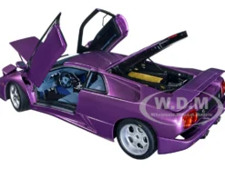 Lamborghini Diablo SE30 Viola Purple Metallic 1/18 Model Car Autoart AA79158