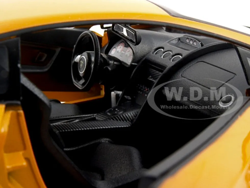 Lamborghini Gallardo Superleggera Orange 1/18 Diecast Model Car Motormax 73181