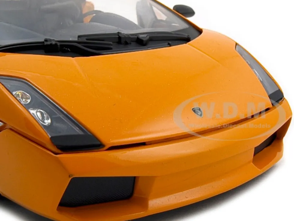 Lamborghini Gallardo Superleggera Orange 1/18 Diecast Model Car Motormax 73181