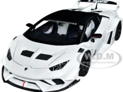 Lamborghini Huracan GT LB Silhouette Works White with Black 1/18 Model Car Autoart 79125