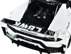 Lamborghini Huracan GT LB Silhouette Works White with Black 1/18 Model Car Autoart 79125
