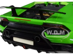 Lamborghini Huracan Performante Metallic Green 1/18 Diecast Model Car Maisto 31391
