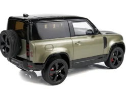 2021 Land Rover Defender 90 P400 X-Dynamic HSE Pangea Green Metallic 1/18 Model Car by GT Spirit