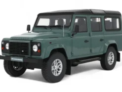 2016 Land Rover Defender 3 Station Wagon Green with Black Top 1/18 Model Car by GT Spirit