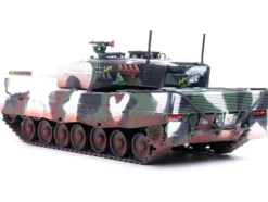 Leopard 2A4 Main Battle Tank with Snorkel "Winter Camouflage" German Army "Armor Premium" Series 1/72 Diecast Model by Panzerkampf