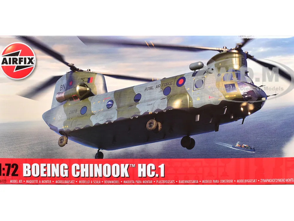 Level 3 Model Kit Boeing Chinook HC.1 Helicopter with 2 Scheme Options 1/72 Plastic Model Kit by Airfix