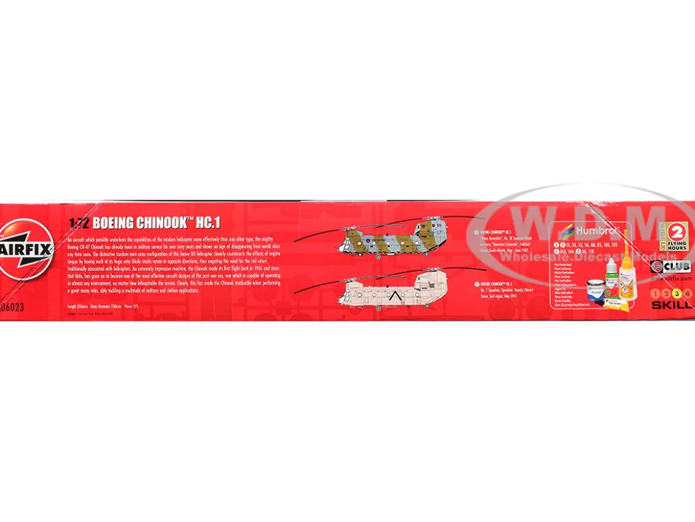 Level 3 Model Kit Boeing Chinook HC.1 Helicopter with 2 Scheme Options 1/72 Plastic Model Kit by Airfix