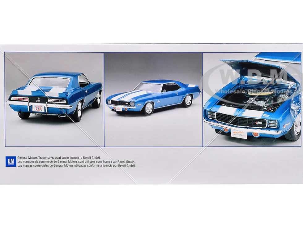 Level 4 Model Kit 1969 Chevrolet Camaro Z/28 RS "Motor-City Muscle" 1/25 Scale Model by Revell