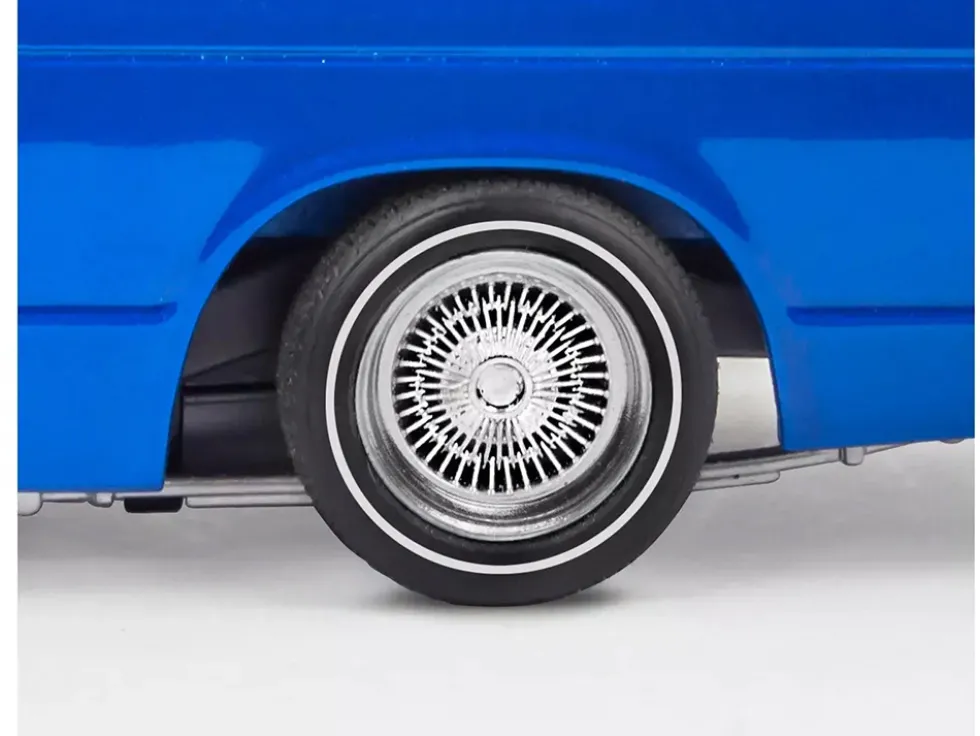 Level 4 Model Kit 1991 Chevrolet S-10 Lowrider Pickup Truck with 1/64 Diecast Version Included "Big + Little Series" 1/25 Scale Model by Revell