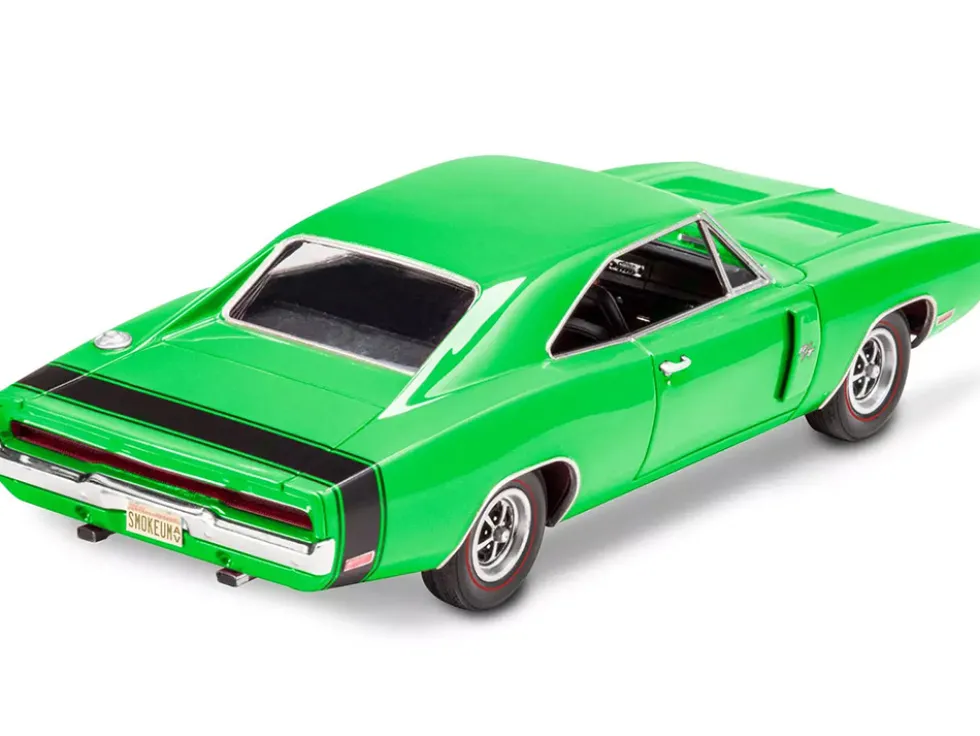 Level 5 Model Kit 1970 Dodge Charger R/T 1/25 Scale Model by Revell