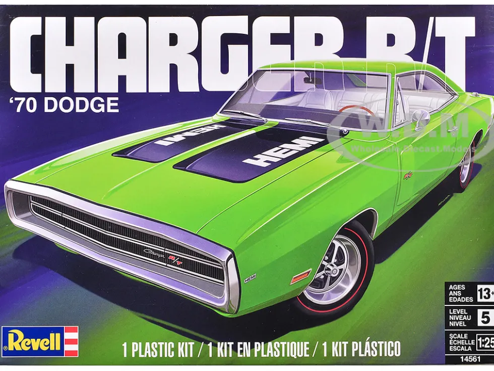 Level 5 Model Kit 1970 Dodge Charger R/T 1/25 Scale Model by Revell