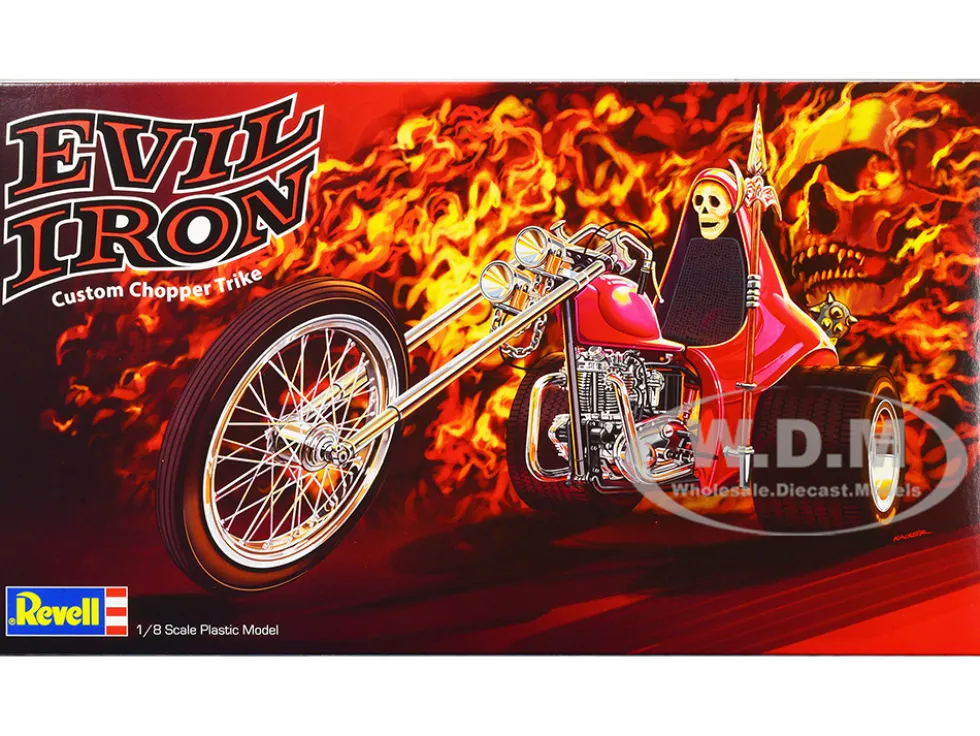 Level 5 Model Kit Evil Iron Custom Chopper Trike 1/8 Scale Model Revell 17325