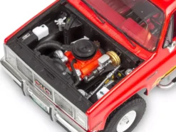 Level 4 Model Kit 1985 GMC Jimmy 4x4
