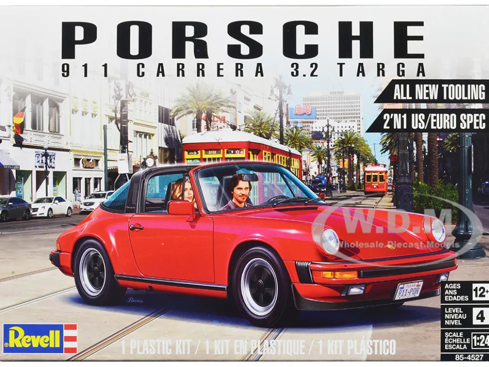 Level 4 Model Kit Porsche 911 Carrera 3.2 Targa 2-in-1 Kit 1/24 Scale Model Revell 85-4527