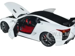 Lexus LFA Whitest White Carbon Top 1/18 Model Car Autoart 78851