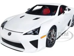 Lexus LFA Whitest White Red Black Interior 1/18 Model Car Autoart 78850