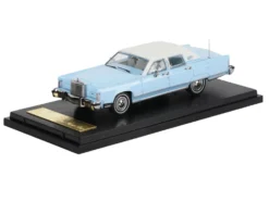 1979 Lincoln Continental Town Car Wedgewood Blue with White Top and White Interior 1/64 Diecast Model Car by Sun Star