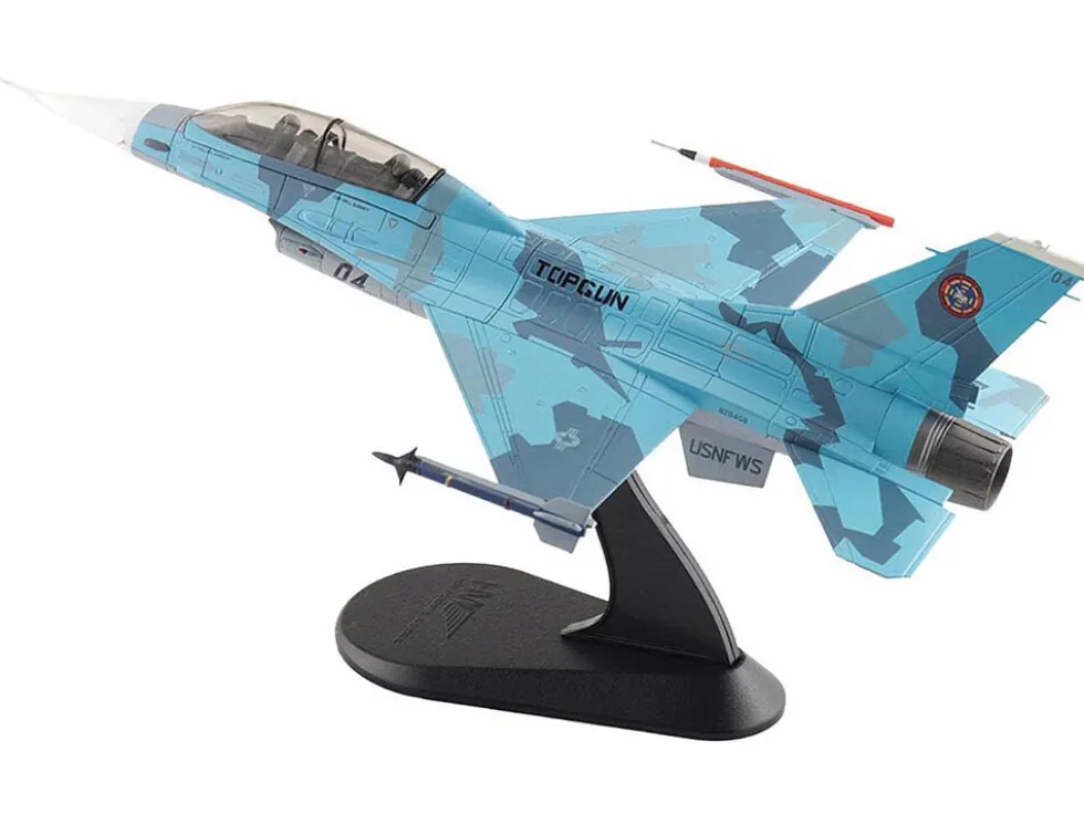 Lockheed F-16B Fighting Falcon Fighter Aircraft "Top Gun 04, Centennial of Naval Aviation" United States Navy "Air Power Series" 1/72 Diecast Model by Hobby Master