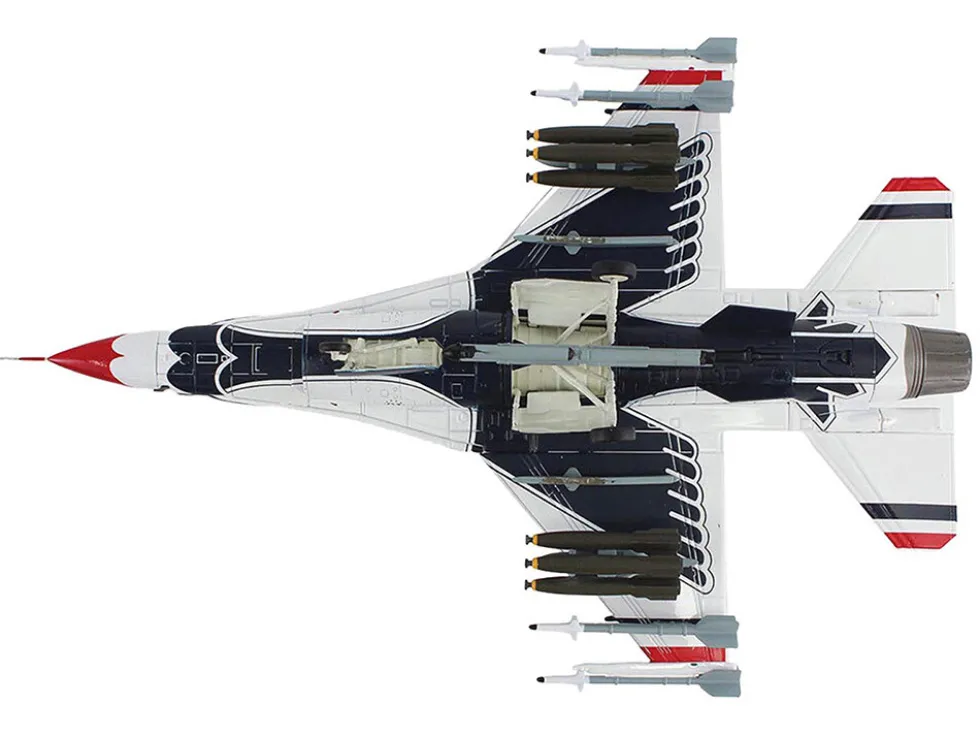 Lockheed F-16C Fighting Falcon Fighter Aircraft "No.10, Thunderbirds, Warbird" United States Air Force "Air Power Series" 1/72 Diecast Model by Hobby Master