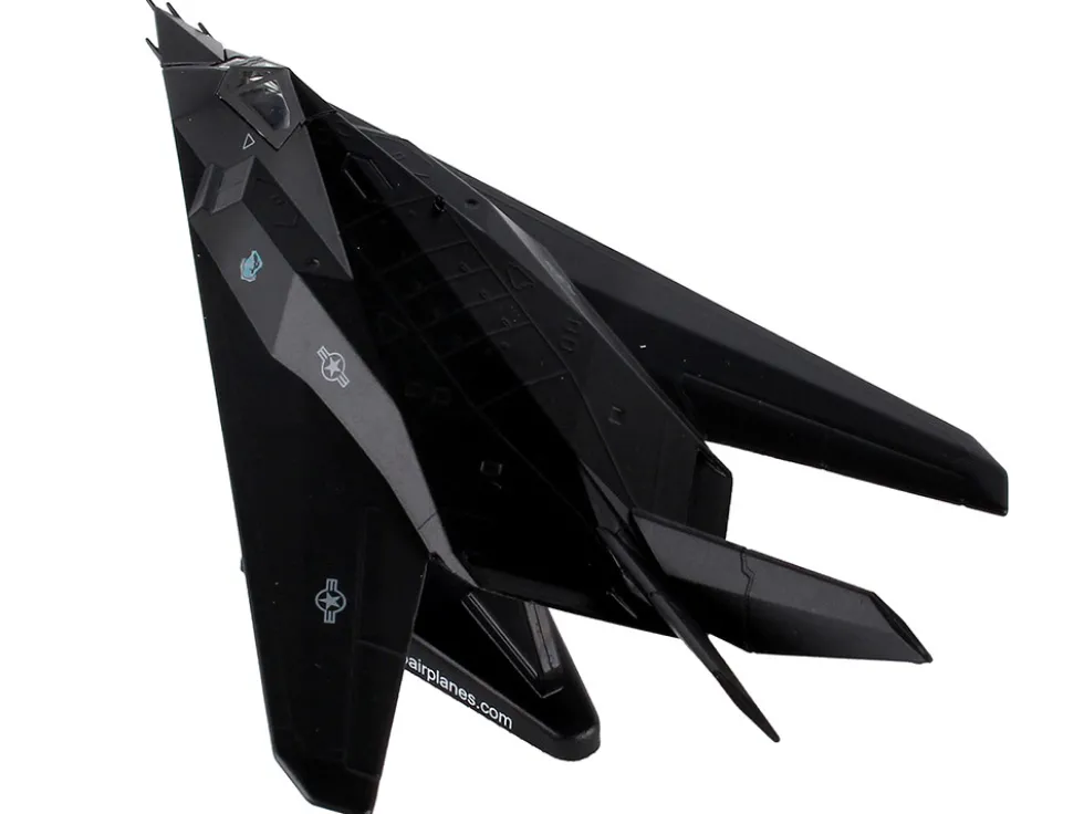 Lockheed F 117 Nighthawk Stealth Aircraft United States Air Force 1/150 Diecast Model Airplane Postage Stamp PS5386