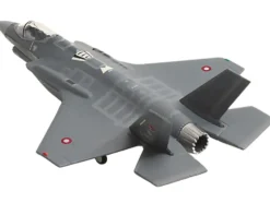 Lockheed Martin F-35A Lightning II Aircraft "Eskadrille 727, Skrydstrup Air Base" (L-007) Royal Danish Air Force 1/200 Diecast Model Airplane by Herpa