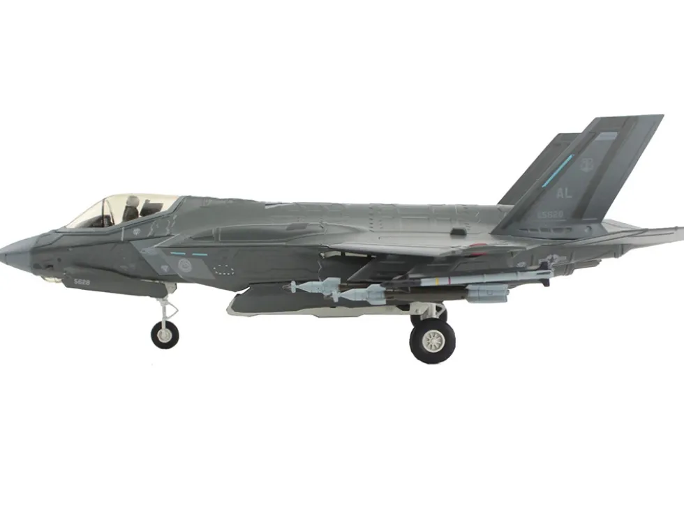 Lockheed Martin F-35A Lightning II Aircraft "100th Fighter Squadron, Alabama Air National Guard" (2023) United States Air Force "Air Power Series" 1/72 Diecast Model by Hobby Master