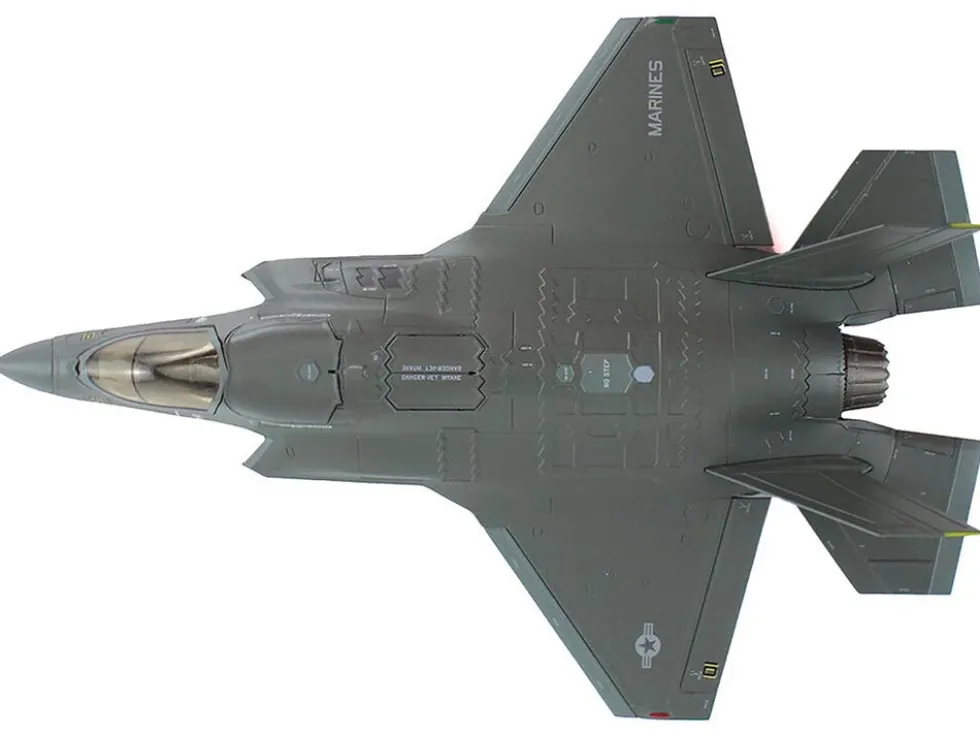 Lockheed Martin F-35B Lightning II Aircraft (Beast Mode) "Black Death, VMFA-542, MCAS Cherry Point" (2023) United States Marine Corps "Air Power Series" 1/72 Diecast Model by Hobby Master