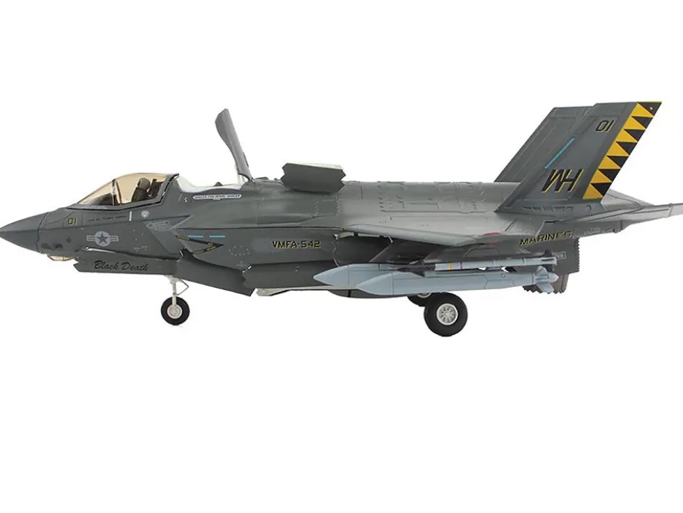 Lockheed Martin F-35B Lightning II Aircraft (Beast Mode) "Black Death, VMFA-542, MCAS Cherry Point" (2023) United States Marine Corps "Air Power Series" 1/72 Diecast Model by Hobby Master